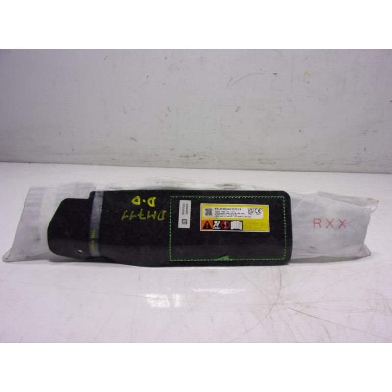 Recambio de airbag lateral derecho para toyota yaris 1.5 vvti hev referencia OEM IAM  4J0365023VKV 