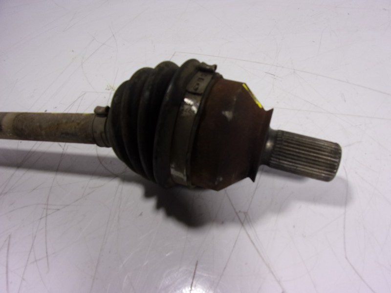 Recambio de transmision izquierda para renault twingo iii 1.0 sce referencia OEM IAM  A4533503500 