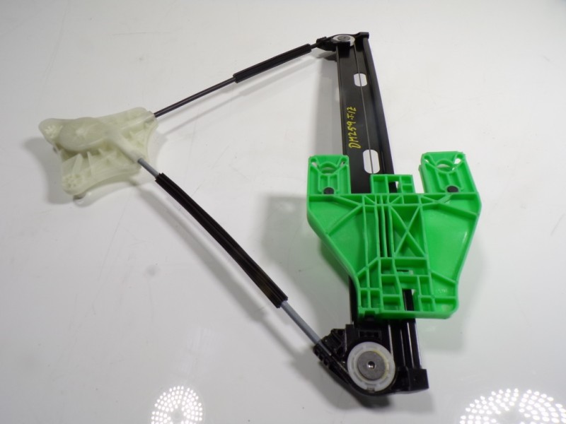 Recambio de elevalunas trasero izquierdo para cupra leon kl8 2.0 tsi vz 245 referencia OEM IAM 5FA839461 5FA839461 