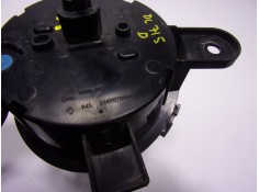 Recambio de piloto delantero derecho para renault twingo iii 1.0 sce referencia OEM IAM  266007904R  2