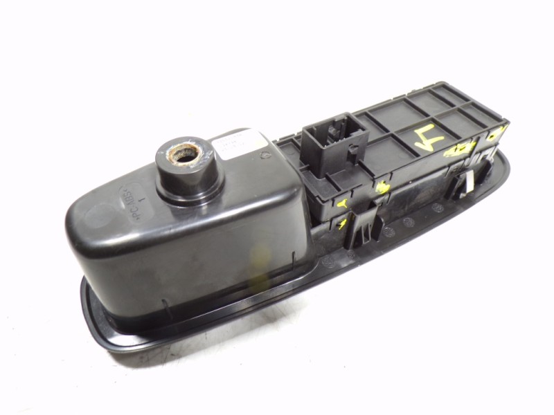 Recambio de mando elevalunas delantero izquierdo para fiat 500 l (330) pop star referencia OEM IAM 735555018 735521978 