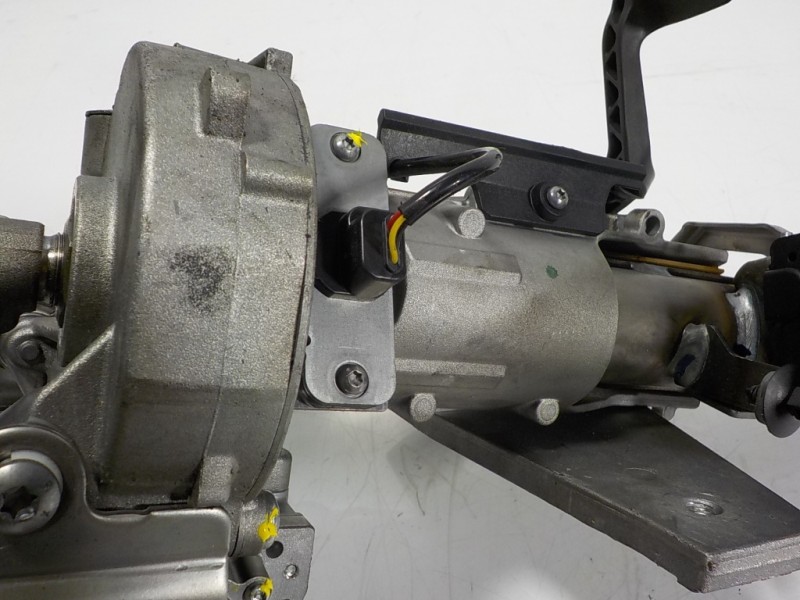 Recambio de columna direccion para renault clio iv 0.9 tce referencia OEM IAM 488104075R 488103594R 