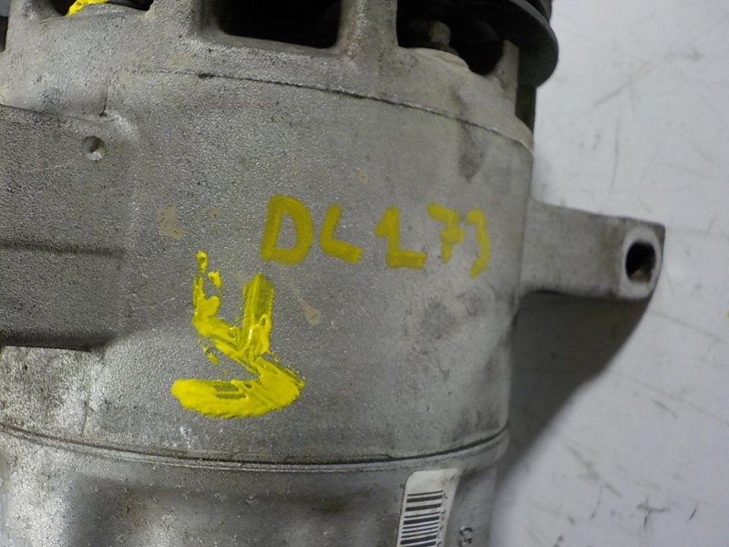 Recambio de compresor aire acondicionado para renault clio iv 0.9 tce referencia OEM IAM 926007953R 926000734R 