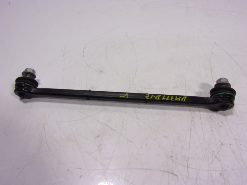 Recambio de tirante delantero izquierdo para toyota yaris 1.5 vvti hev referencia OEM IAM   