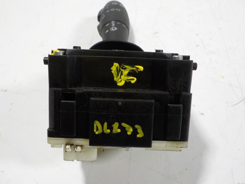 Recambio de mando limpia para renault clio iv 0.9 tce referencia OEM IAM 8201168016 255675887R 