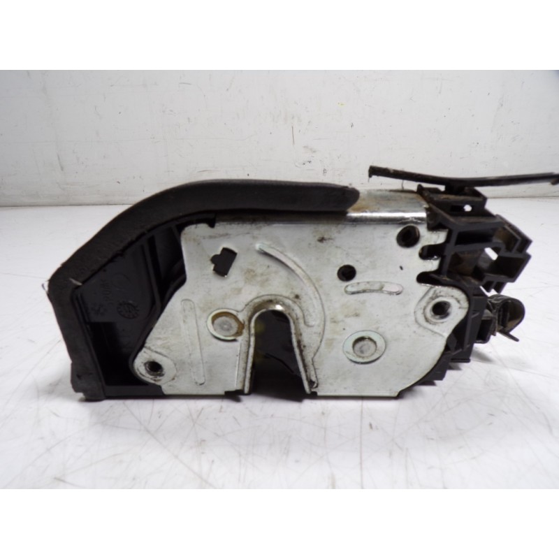 Recambio de cerradura puerta delantera derecha para bmw x6 (e71) 3.0d referencia OEM IAM 51217318416 7276668 