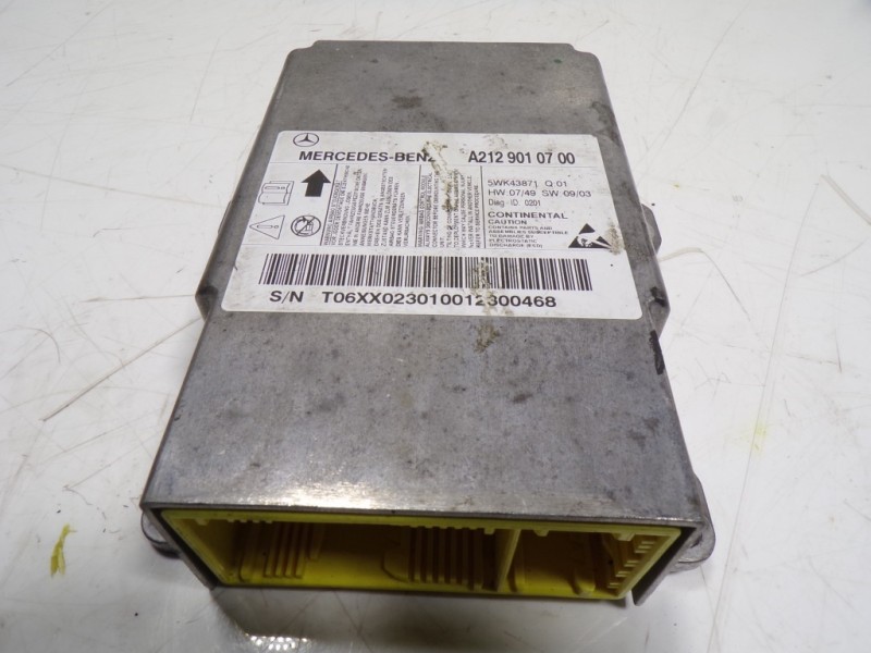 Recambio de centralita airbag para mercedes-benz clase e (w212) lim. 3.0 cdi cat referencia OEM IAM A2129014204 A2129010700 