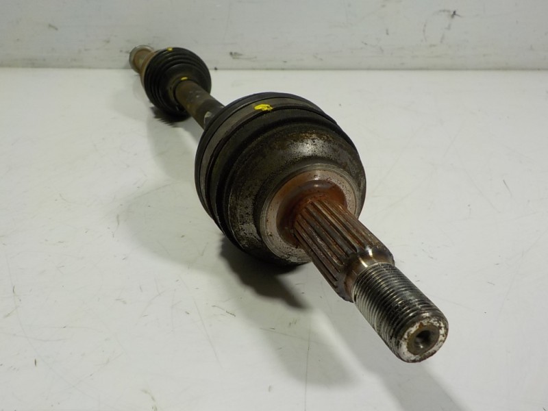 Recambio de transmision derecha para renault clio iv 0.9 tce referencia OEM IAM 391009101R 391009101R 