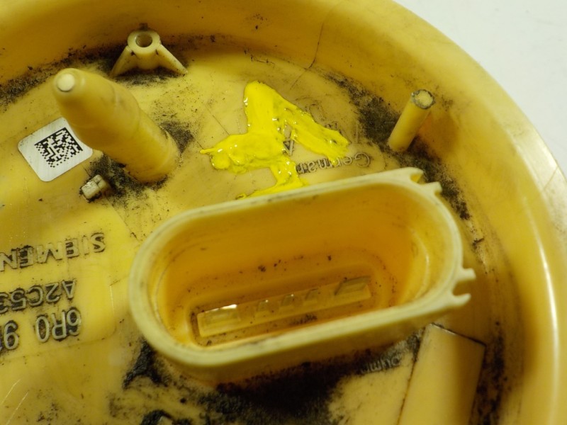 Recambio de aforador para seat ibiza (6j5) 1.6 tdi referencia OEM IAM 6R0919050H 6R0919050H 