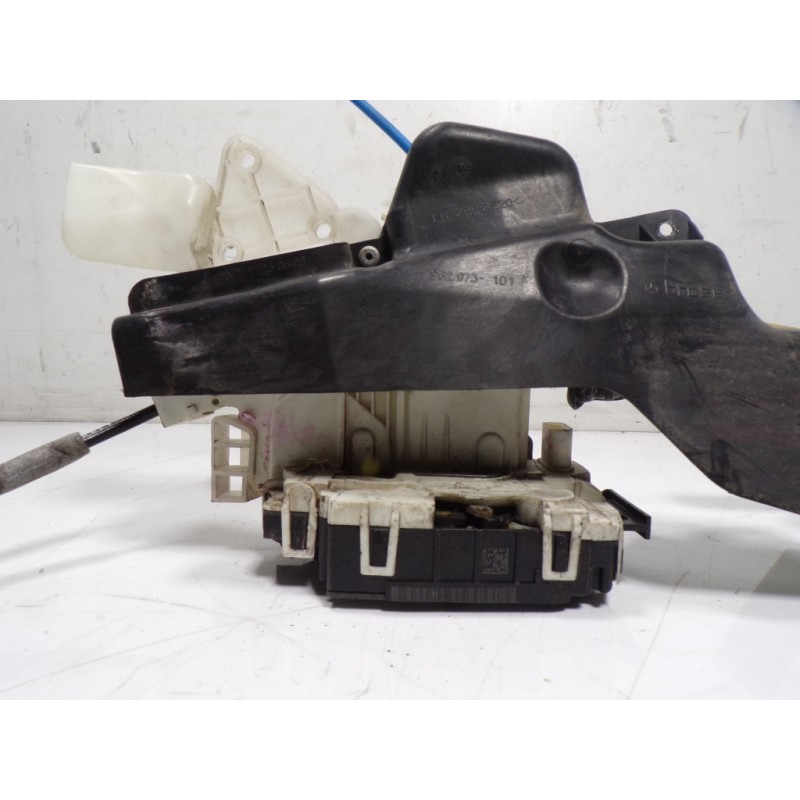 Recambio de cerradura puerta delantera izquierda para mercedes-benz clase e (w212) lim. 3.0 cdi cat referencia OEM IAM A20472015