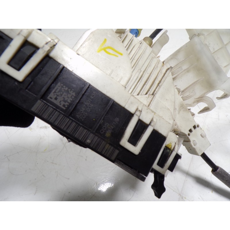 Recambio de cerradura puerta trasera derecha para mercedes-benz clase e (w212) lim. 3.0 cdi cat referencia OEM IAM A2047304035 A