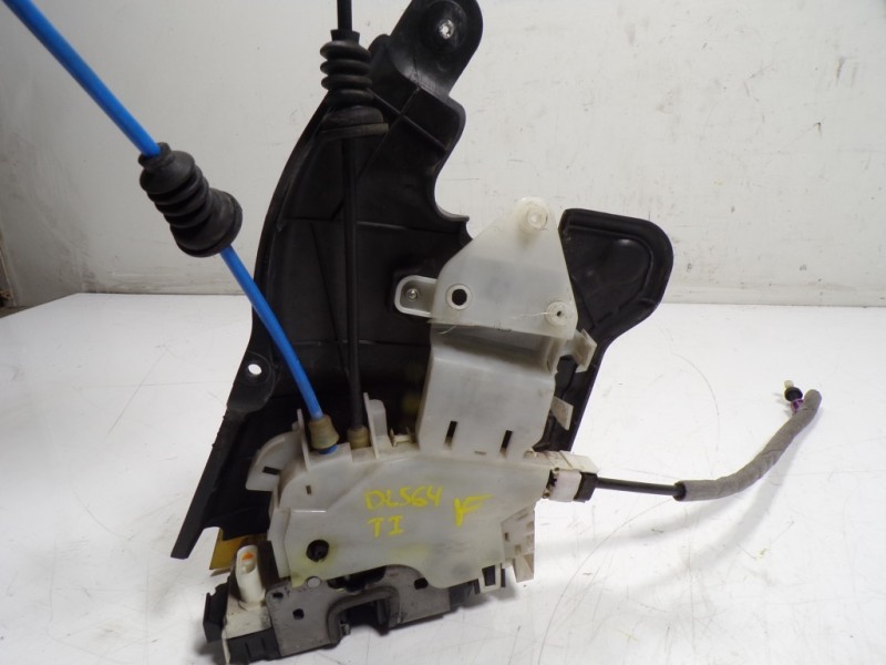 Recambio de cerradura puerta trasera izquierda para mercedes-benz clase e (w212) lim. 3.0 cdi cat referencia OEM IAM A2047303935