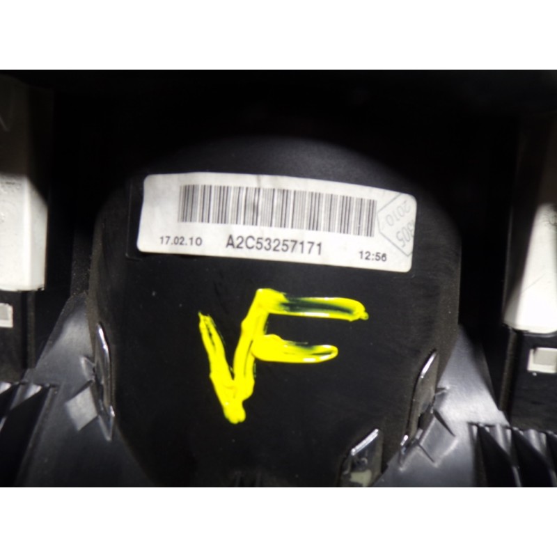 Recambio de cuadro instrumentos para mercedes-benz clase e (w212) lim. 3.0 cdi cat referencia OEM IAM A2129004904 A2C53257171 