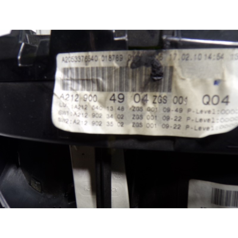 Recambio de cuadro instrumentos para mercedes-benz clase e (w212) lim. 3.0 cdi cat referencia OEM IAM A2129004904 A2C53257171 