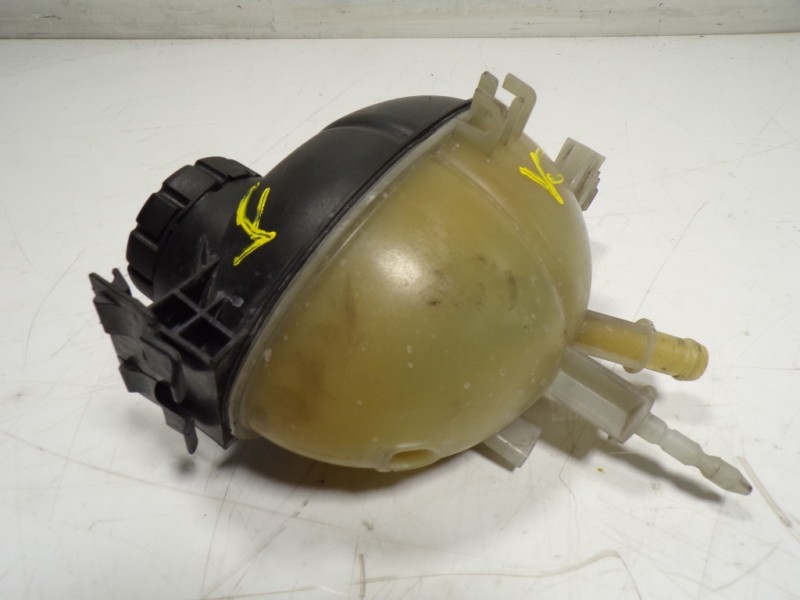 Recambio de deposito expansion para mercedes-benz clase e (w212) lim. 3.0 cdi cat referencia OEM IAM A2045000749 A2045000549 