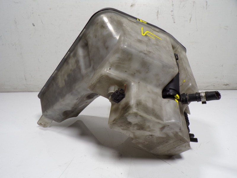 Recambio de deposito limpia para bmw x5 (e53) 3.0 turbodiesel cat referencia OEM IAM 61668252722 61676252738 