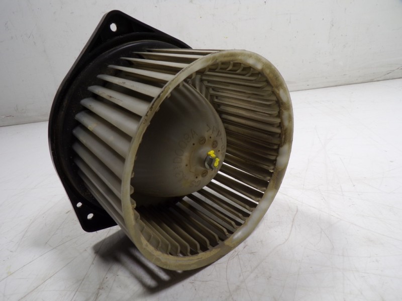 Recambio de motor calefaccion para mitsubishi asx (ga0w) 1.6 cat referencia OEM IAM 7802A017 CSA431D214 