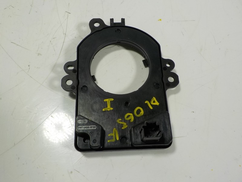 Recambio de modulo electronico para renault kadjar 1.2 tce energy referencia OEM IAM 479452615R 479452615R 