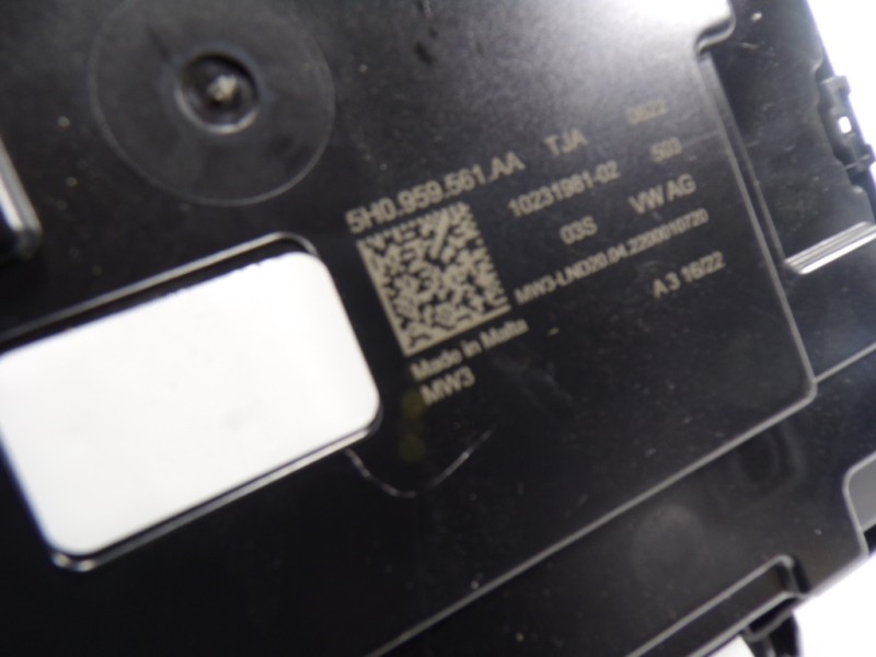 Recambio de piloto interior para cupra leon kl8 2.0 tsi vz 245 referencia OEM IAM 5H0959561AATJA 5H0959561AA 