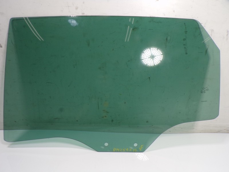 Recambio de cristal puerta trasero izquierdo para cupra leon kl8 2.0 tsi vz 245 referencia OEM IAM 5FA845025E  