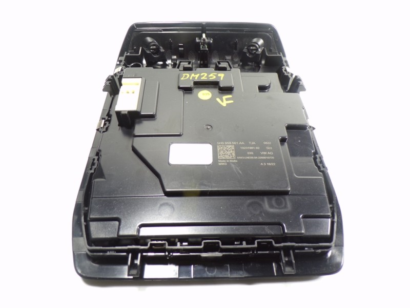 Recambio de piloto interior para cupra leon kl8 2.0 tsi vz 245 referencia OEM IAM 5H0959561AATJA 5H0959561AA 