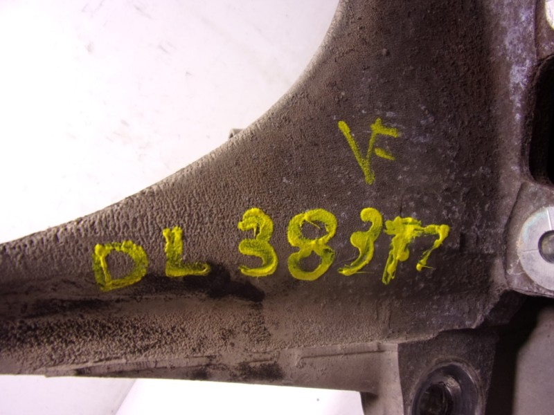 Recambio de mangueta trasera izquierda para bmw x5 (e53) 3.0 turbodiesel cat referencia OEM IAM   