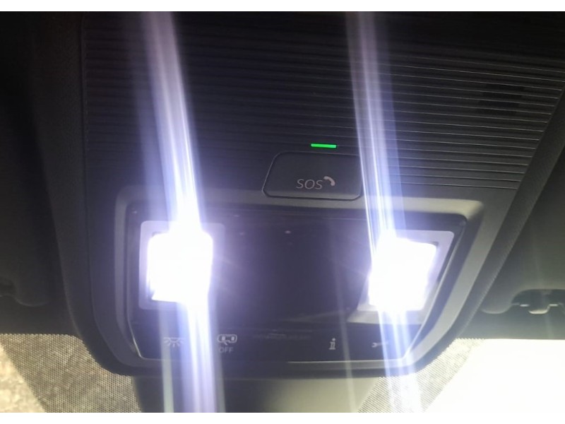 Recambio de piloto interior para cupra leon kl8 2.0 tsi vz 245 referencia OEM IAM 5H0959561AATJA 5H0959561AA 