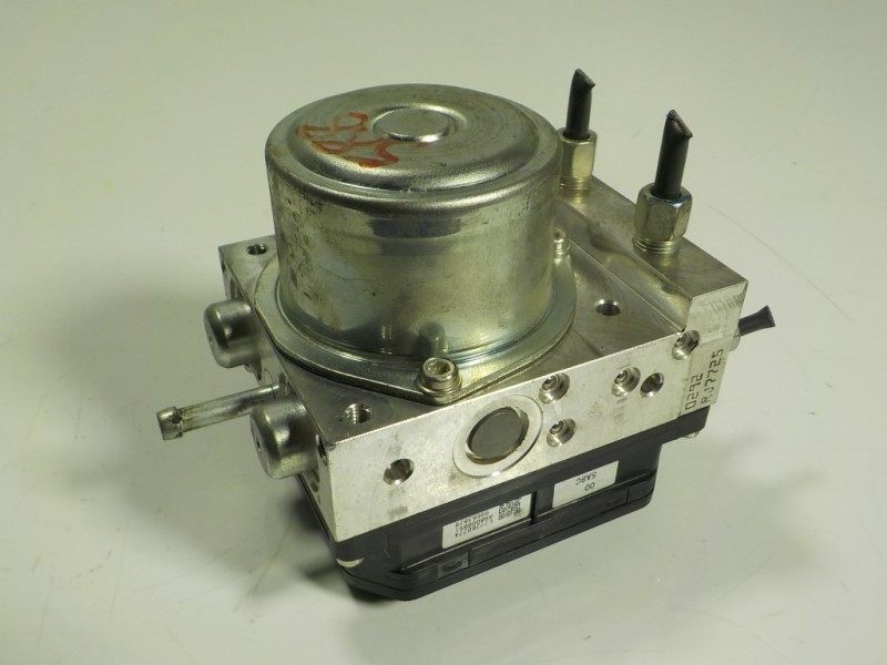 Recambio de abs para nissan juke (f15) 1.2 16v cat referencia OEM IAM 47660BF12B 77250332 