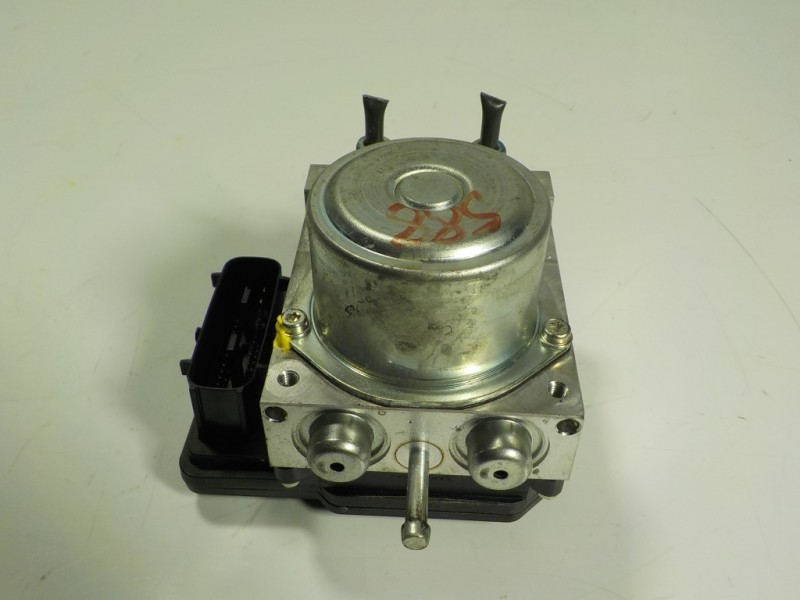 Recambio de abs para nissan juke (f15) 1.2 16v cat referencia OEM IAM 47660BF12B 77250332 