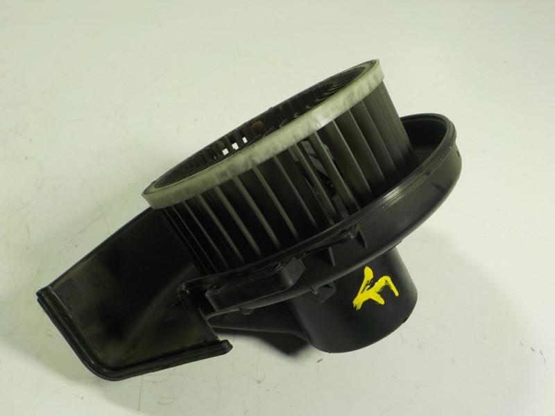 Recambio de motor calefaccion para seat ibiza (6j5) 1.6 tdi referencia OEM IAM 6R1819015 6R1819015 