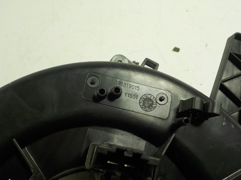 Recambio de motor calefaccion para seat ibiza (6j5) 1.6 tdi referencia OEM IAM 6R1819015 6R1819015 