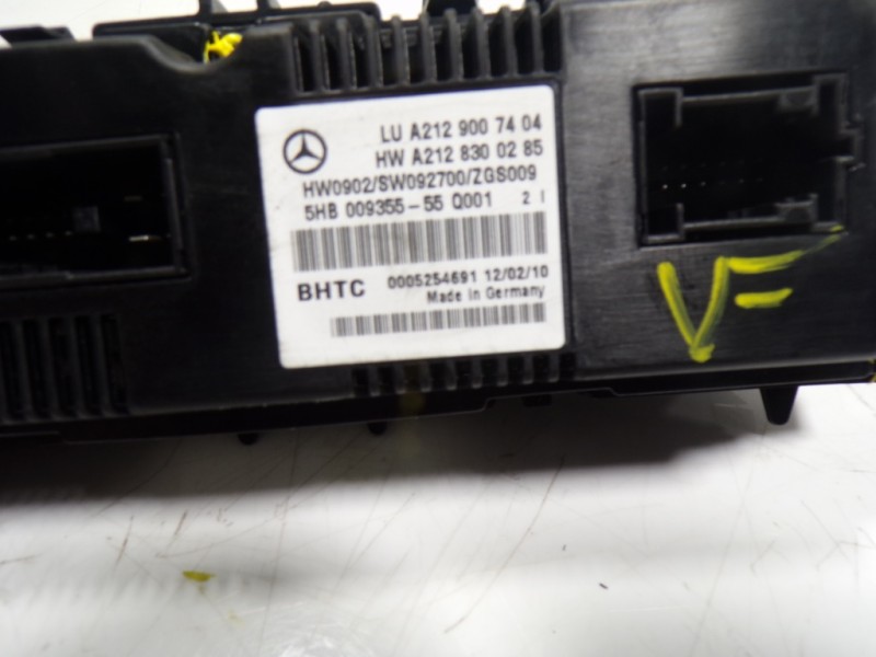 Recambio de mando climatizador para mercedes-benz clase e (w212) lim. 3.0 cdi cat referencia OEM IAM A2129008608 A2129007404 
