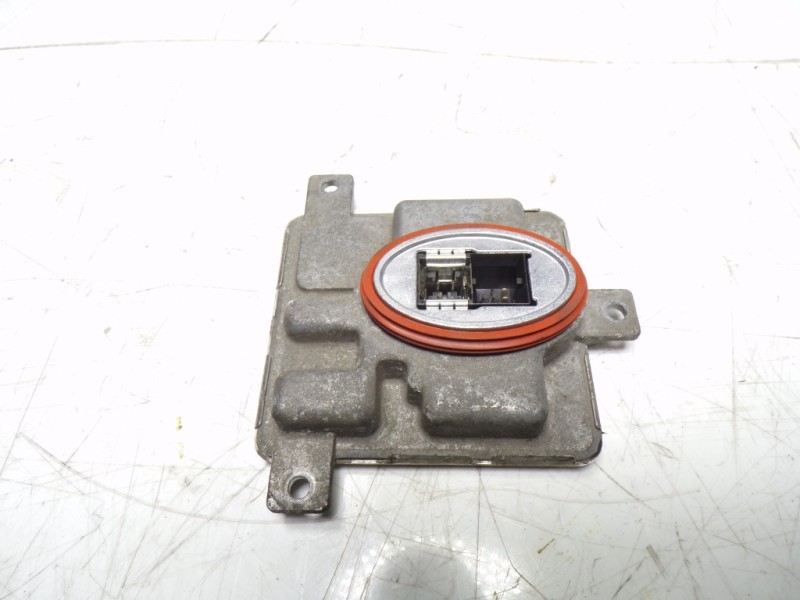Recambio de centralita faros xenon para bmw x1 (e84) sdrive 20d referencia OEM IAM 63117318327 7318327 