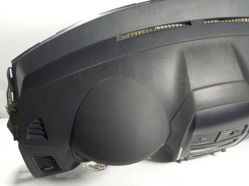 Recambio de salpicadero para mitsubishi asx (ga0w) 1.6 cat referencia OEM IAM 8000A458XA  7030A235