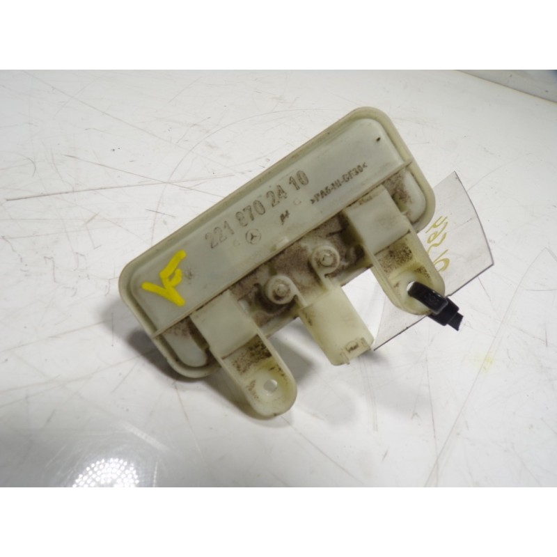 Recambio de maneta porton para mercedes-benz clase e (w212) lim. 3.0 cdi cat referencia OEM IAM A2218702410 2218702410 