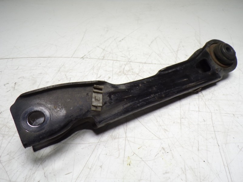 Recambio de brazo suspension superior trasero derecho para bmw x1 (e84) sdrive 20d referencia OEM IAM 33322409891  