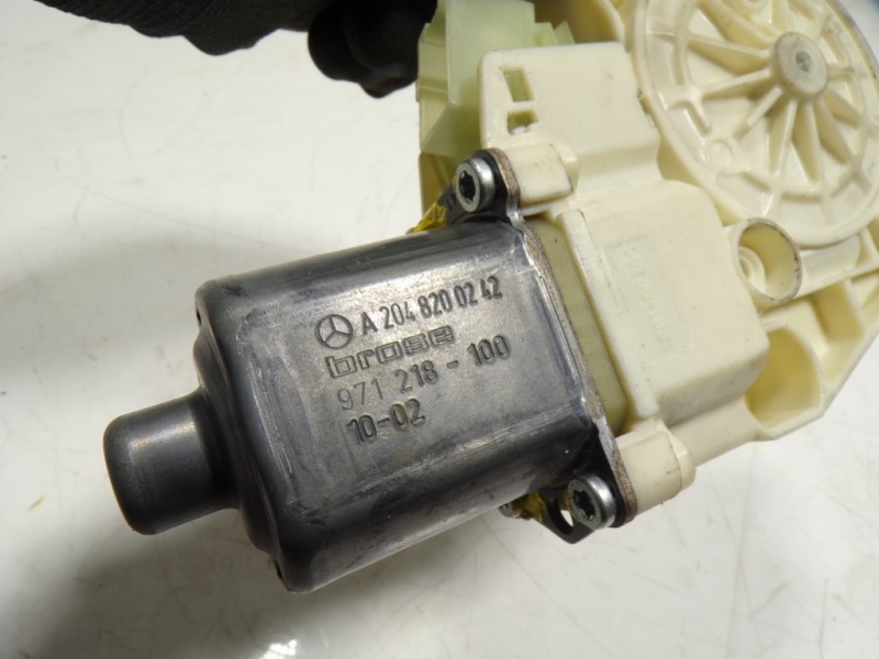 Recambio de motor elevalunas delantero derecho para mercedes-benz clase e (w212) lim. 3.0 cdi cat referencia OEM IAM A2129066702