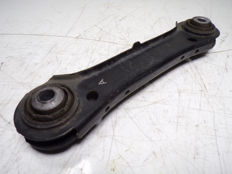 Recambio de brazo suspension superior trasero derecho para bmw x1 (e84) sdrive 20d referencia OEM IAM 33322409890  