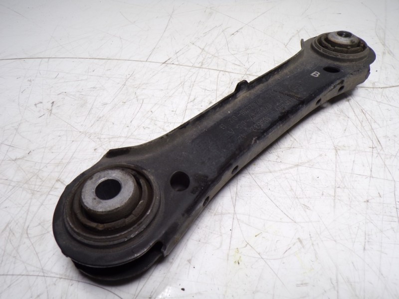 Recambio de brazo suspension superior trasero izquierdo para bmw x1 (e84) sdrive 20d referencia OEM IAM 33322406289  