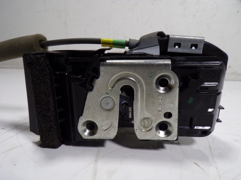 Recambio de cerradura puerta trasera derecha para nissan juke (f15) 1.2 16v cat referencia OEM IAM 82500BA60B  