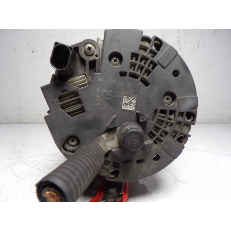 Recambio de alternador para mercedes-benz clase cla (w117) 2.1 cdi cat referencia OEM IAM A0009063322 0125711028 