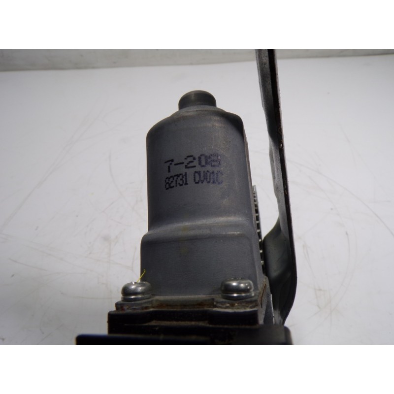 Recambio de elevalunas trasero derecho para nissan juke (f15) 1.2 16v cat referencia OEM IAM 827201KA0B 82731CV01C 82731CV01C