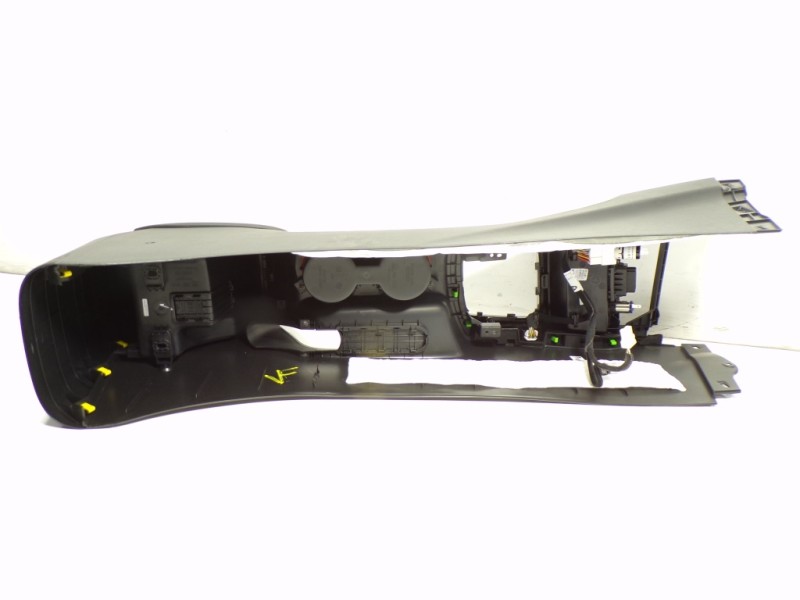 Recambio de apoyabrazos central para kia ceed 1.0 tgdi cat referencia OEM IAM  84626J7000 