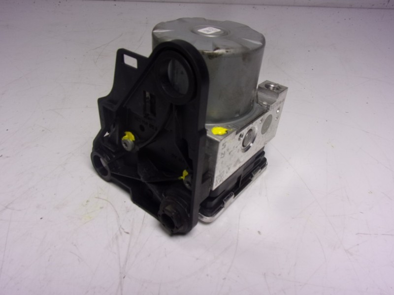 Recambio de abs para audi q2 (gab) 1.6 tdi referencia OEM IAM 5Q0614517ERBEF 5Q0614517EE 
