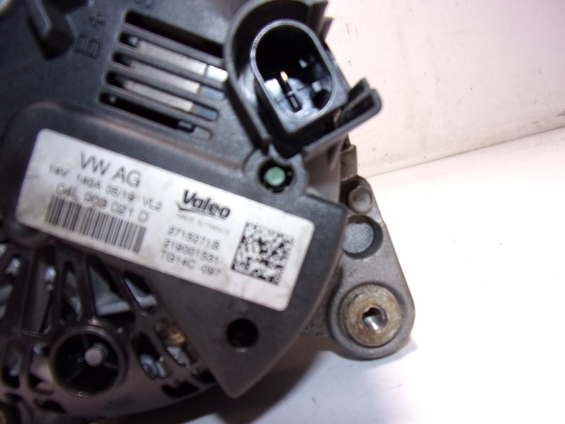Recambio de alternador para audi q2 (gab) 1.6 tdi referencia OEM IAM 04L903021D 04L903021D 