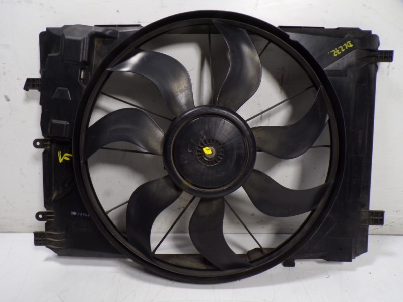 Recambio de electroventilador para mercedes-benz clase cla (w117) 2.1 cdi cat referencia OEM IAM A2465000064 3155103798 
