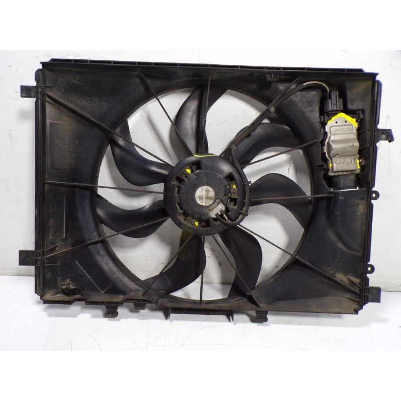 Recambio de electroventilador para mercedes-benz clase cla (w117) 2.1 cdi cat referencia OEM IAM A2465000064 3155103798 