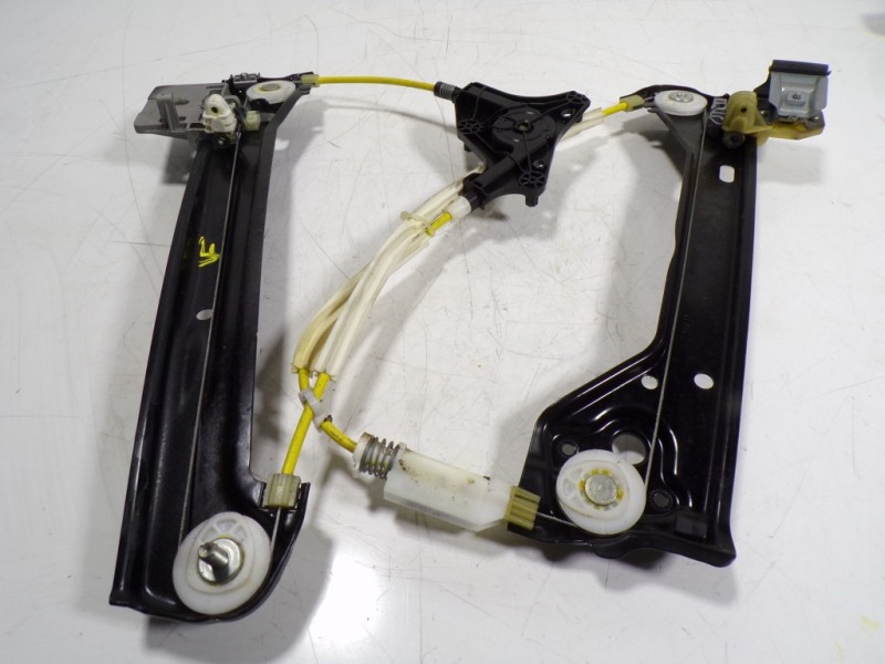 Recambio de elevalunas trasero izquierdo para mercedes-benz clase cla (w117) 2.1 cdi cat referencia OEM IAM A1177300179  