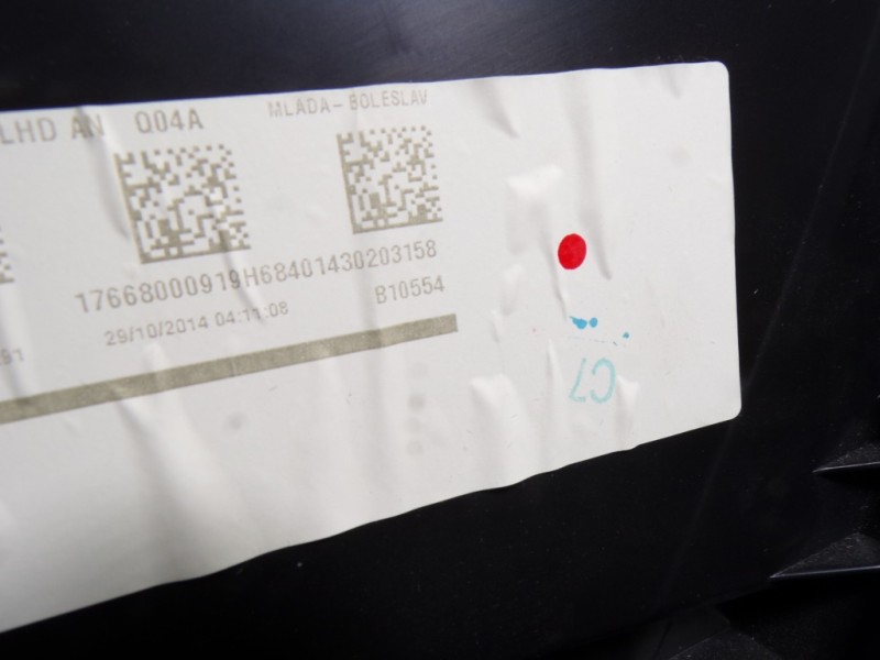 Recambio de guantera para mercedes-benz clase cla (w117) 2.1 cdi cat referencia OEM IAM A17668086009H68 A10200 