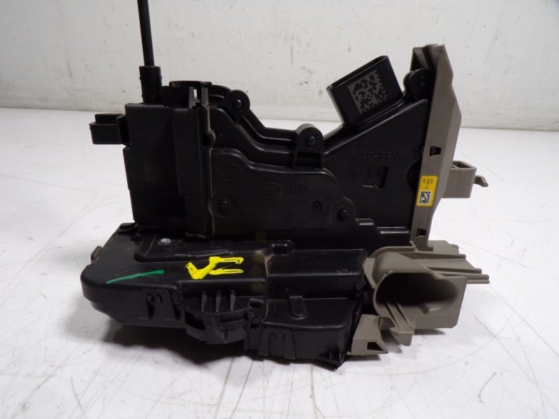 Recambio de cerradura puerta delantera izquierda para kia ceed 1.0 tgdi cat referencia OEM IAM  81310J7010 